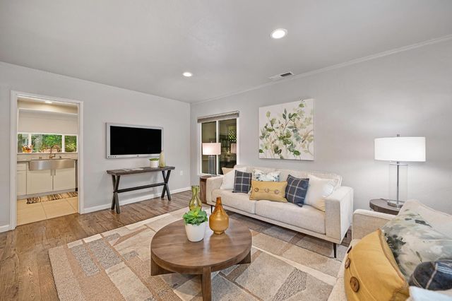 5515 Callister Ave, Sacramento, CA 95819