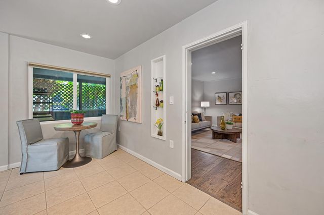 5515 Callister Ave, Sacramento, CA 95819
