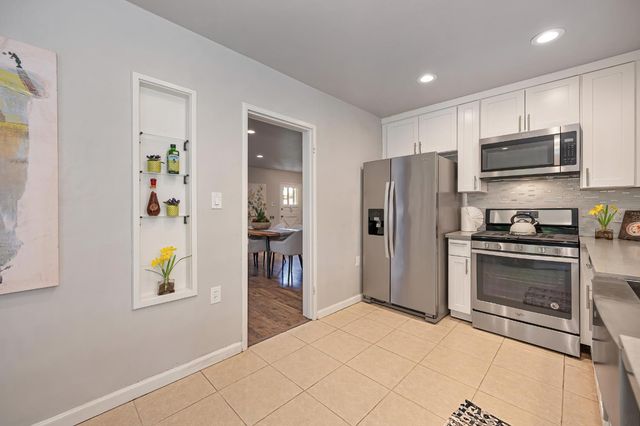 5515 Callister Ave, Sacramento, CA 95819