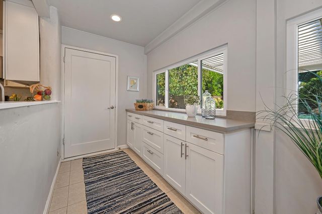 5515 Callister Ave, Sacramento, CA 95819