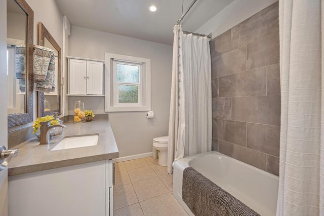 5515 Callister Ave, Sacramento, CA 95819