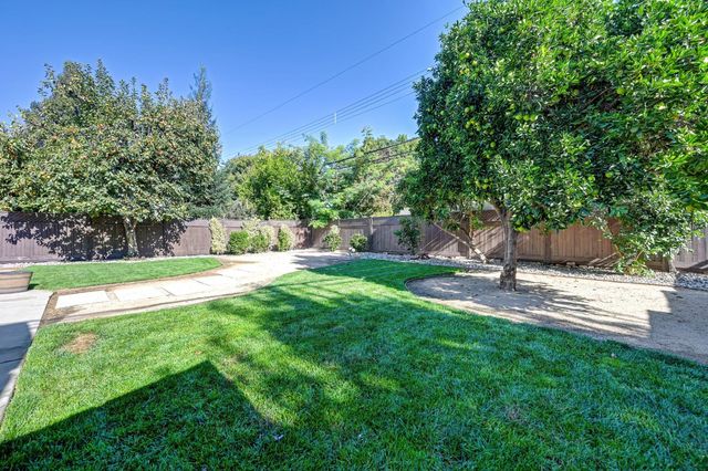 5515 Callister Ave, Sacramento, CA 95819