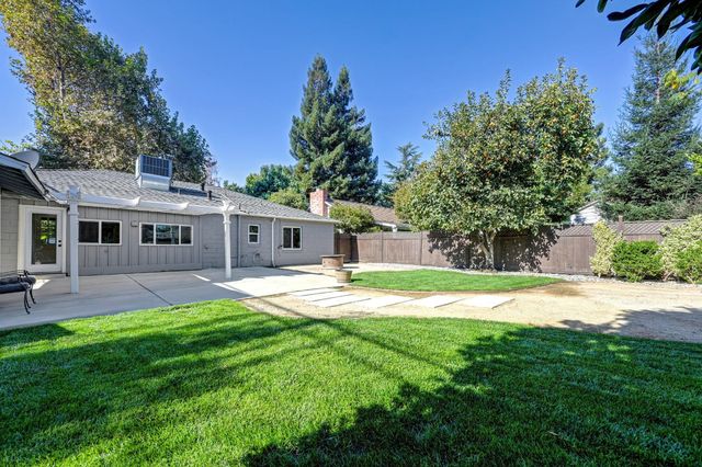 5515 Callister Ave, Sacramento, CA 95819