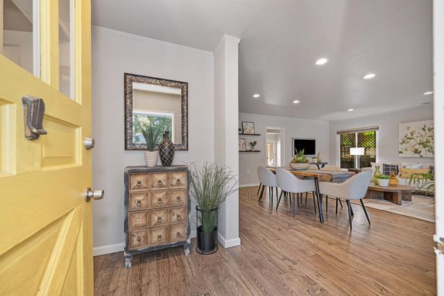 5515 Callister Ave, Sacramento, CA 95819