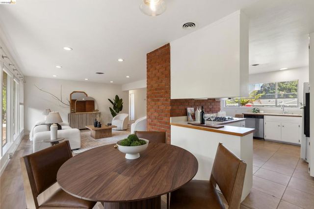 1799 LEFEBVRE WAY, Pinole, CA 94564