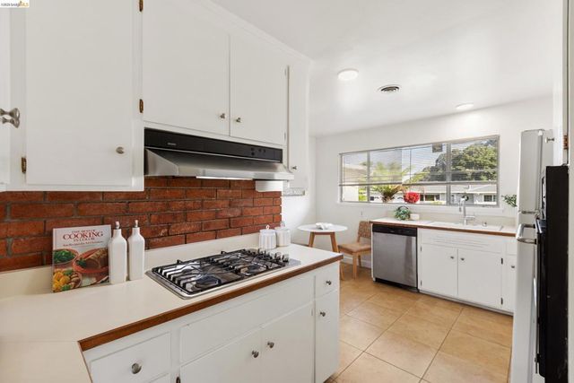 1799 LEFEBVRE WAY, Pinole, CA 94564