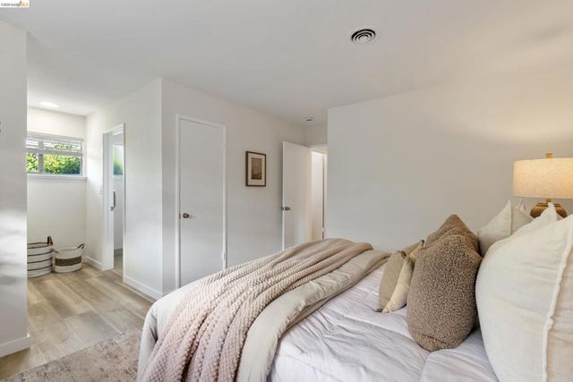 1799 LEFEBVRE WAY, Pinole, CA 94564