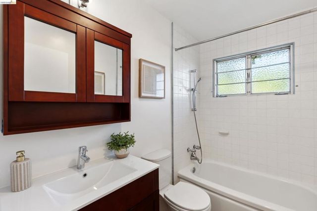 1799 LEFEBVRE WAY, Pinole, CA 94564