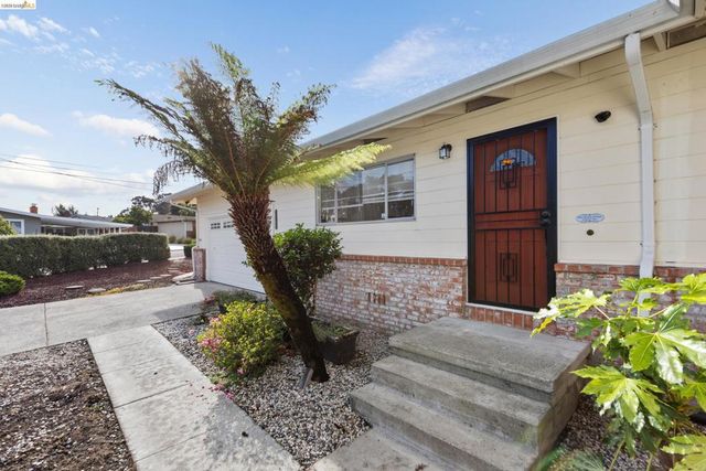 1799 LEFEBVRE WAY, Pinole, CA 94564