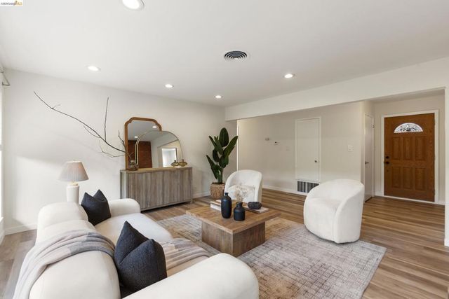 1799 LEFEBVRE WAY, Pinole, CA 94564