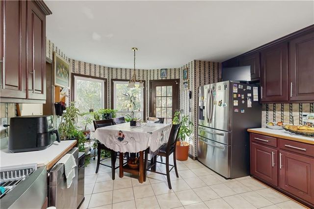 530 Oxford Crest Court, Lawrenceville, GA 30043