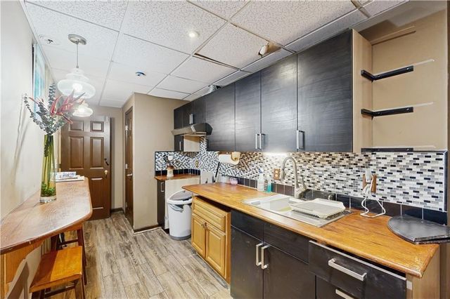 530 Oxford Crest Court, Lawrenceville, GA 30043