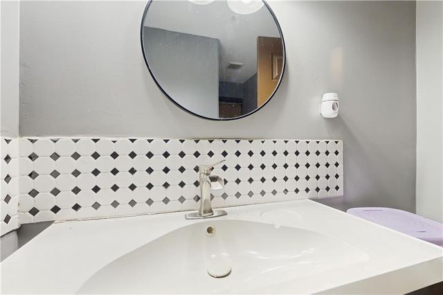 530 Oxford Crest Court, Lawrenceville, GA 30043