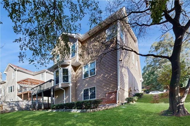 530 Oxford Crest Court, Lawrenceville, GA 30043