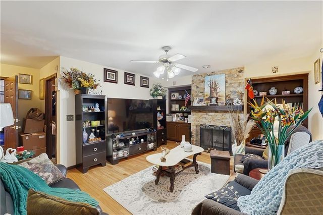 530 Oxford Crest Court, Lawrenceville, GA 30043