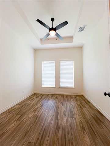 6026 Ventnor Pl, Corpus Christi, TX 78414