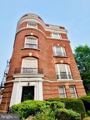 1901 19TH ST NW #203, Washington, DC 20009