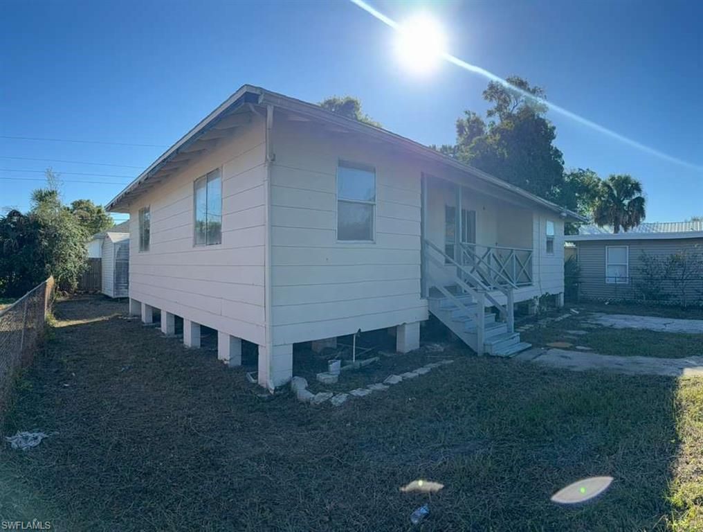 3316 Armstrong CT, FORT MYERS, FL 33916 — photo 2