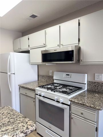 2200 South Fort Apache Road 2062, Las Vegas, NV 89117