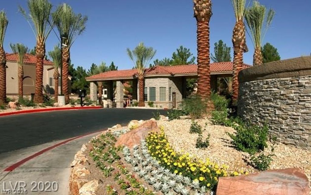 2200 South Fort Apache Road 2062, Las Vegas, NV 89117