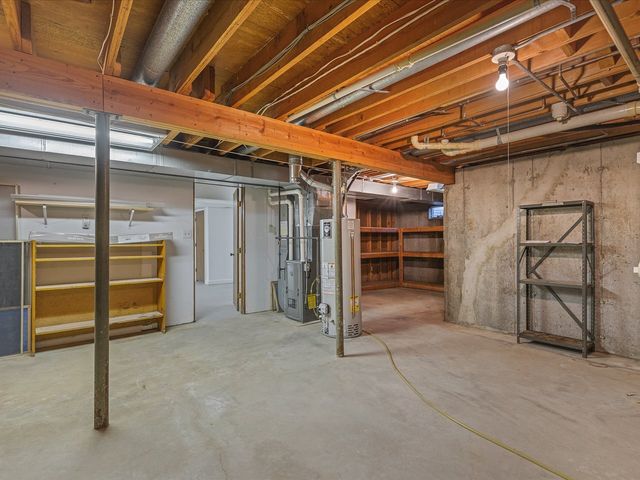 5226 Arbutus Road, Rockford, IL 61107