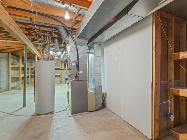 5226 Arbutus Road, Rockford, IL 61107