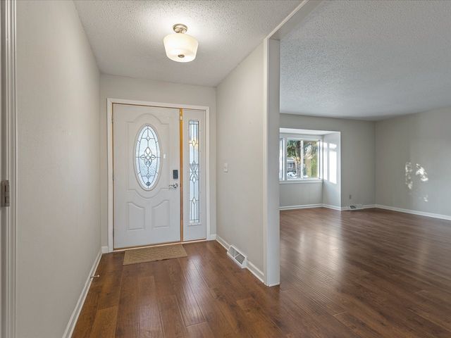 5226 Arbutus Road, Rockford, IL 61107