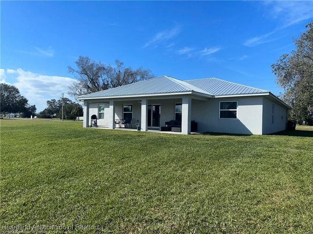 3100 Duane Palmer Boulevard, Sebring, FL 33876