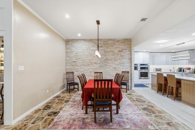 7736 Lone Moor Circle, Dallas, TX 75248