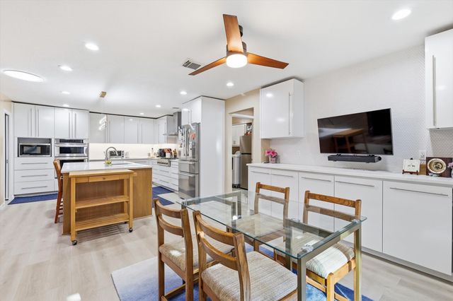 7736 Lone Moor Circle, Dallas, TX 75248