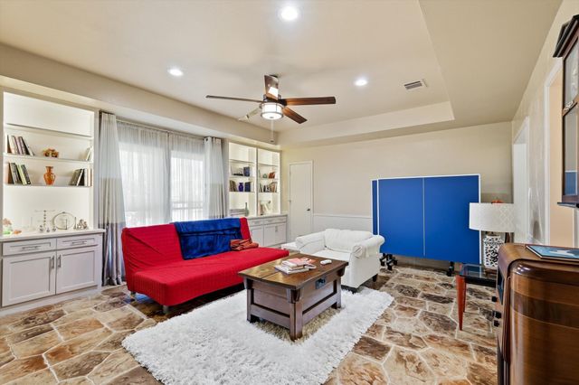 7736 Lone Moor Circle, Dallas, TX 75248