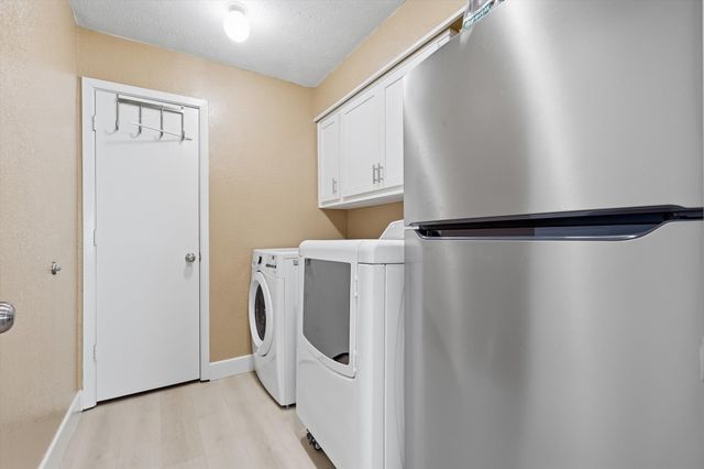 7736 Lone Moor Circle, Dallas, TX 75248