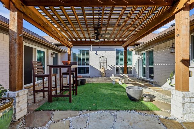 7736 Lone Moor Circle, Dallas, TX 75248