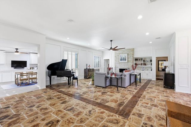 7736 Lone Moor Circle, Dallas, TX 75248