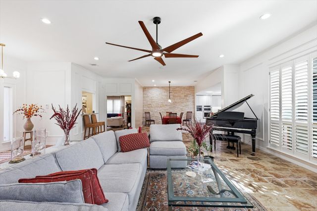 7736 Lone Moor Circle, Dallas, TX 75248