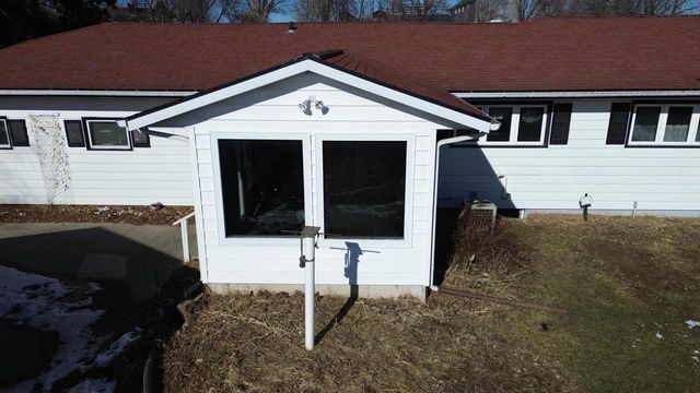 W10035 Highway 82, Elroy, WI 53929