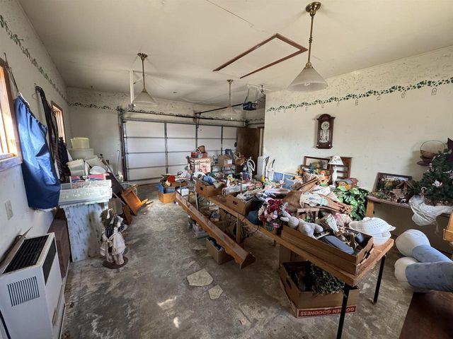 W10035 Highway 82, Elroy, WI 53929