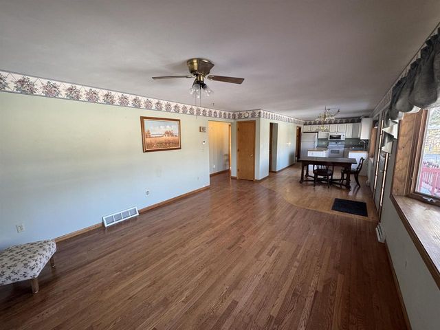 W10035 Highway 82, Elroy, WI 53929