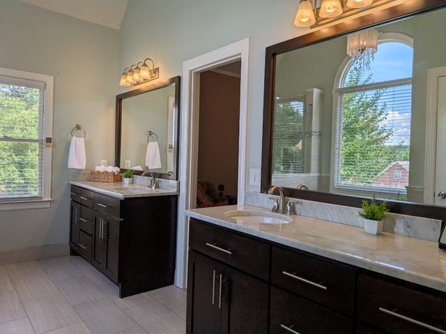 1520 Brookstone Cir, Mount Juliet, TN 37122