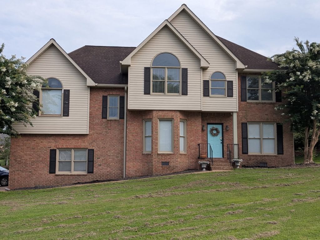 1520 Brookstone Cir, Mount Juliet, TN 37122