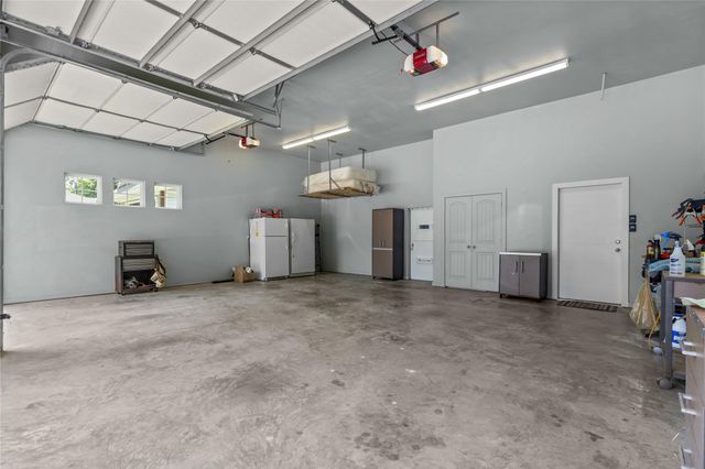 905 N E Street, Eufaula, OK 74432