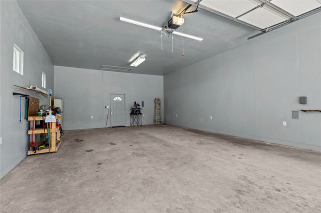 905 N E Street, Eufaula, OK 74432