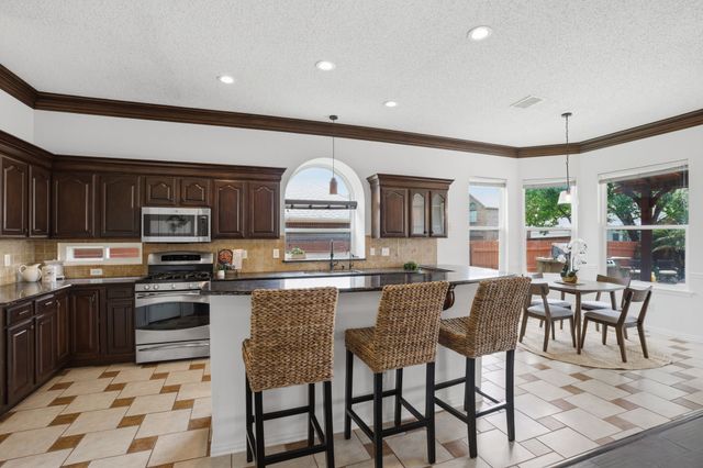 2302 Sherbrooke Lane, Mckinney, TX 75070