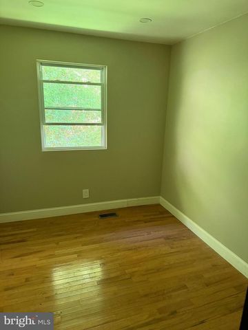 141 FURSIN AVE, Buena, NJ 08310