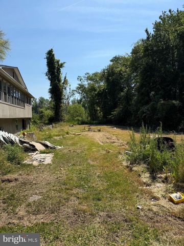 141 FURSIN AVE, Buena, NJ 08310