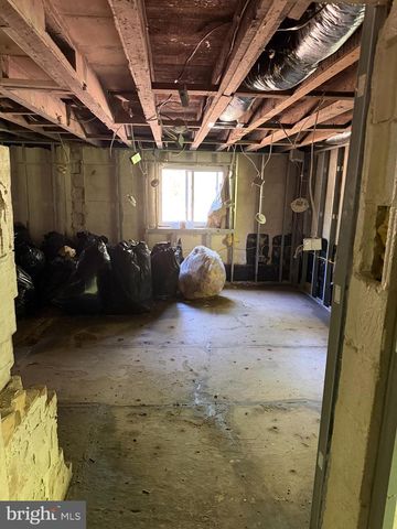141 FURSIN AVE, Buena, NJ 08310