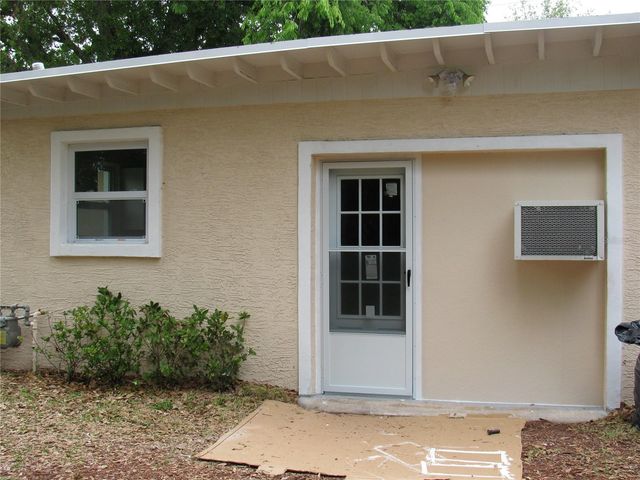 486 OAK STREET, New Smyrna Beach, FL 32168