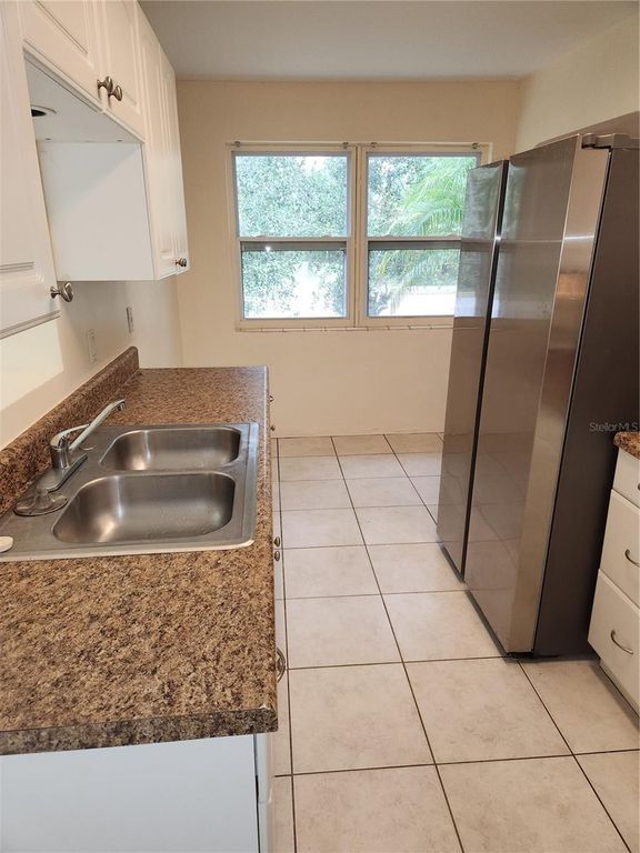 Image 16 of property listing at 486 OAK STREET, New Smyrna Beach, FL 32168