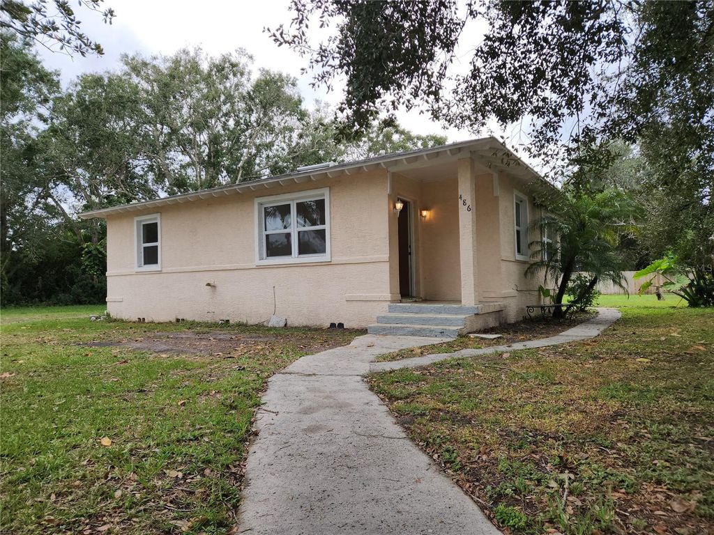 Image 6 of property listing at 486 OAK STREET, New Smyrna Beach, FL 32168