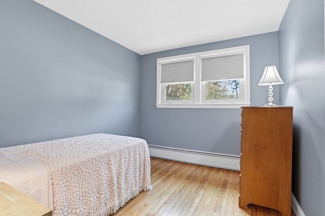 2 Charlemont Court, Chelmsford, MA 01863